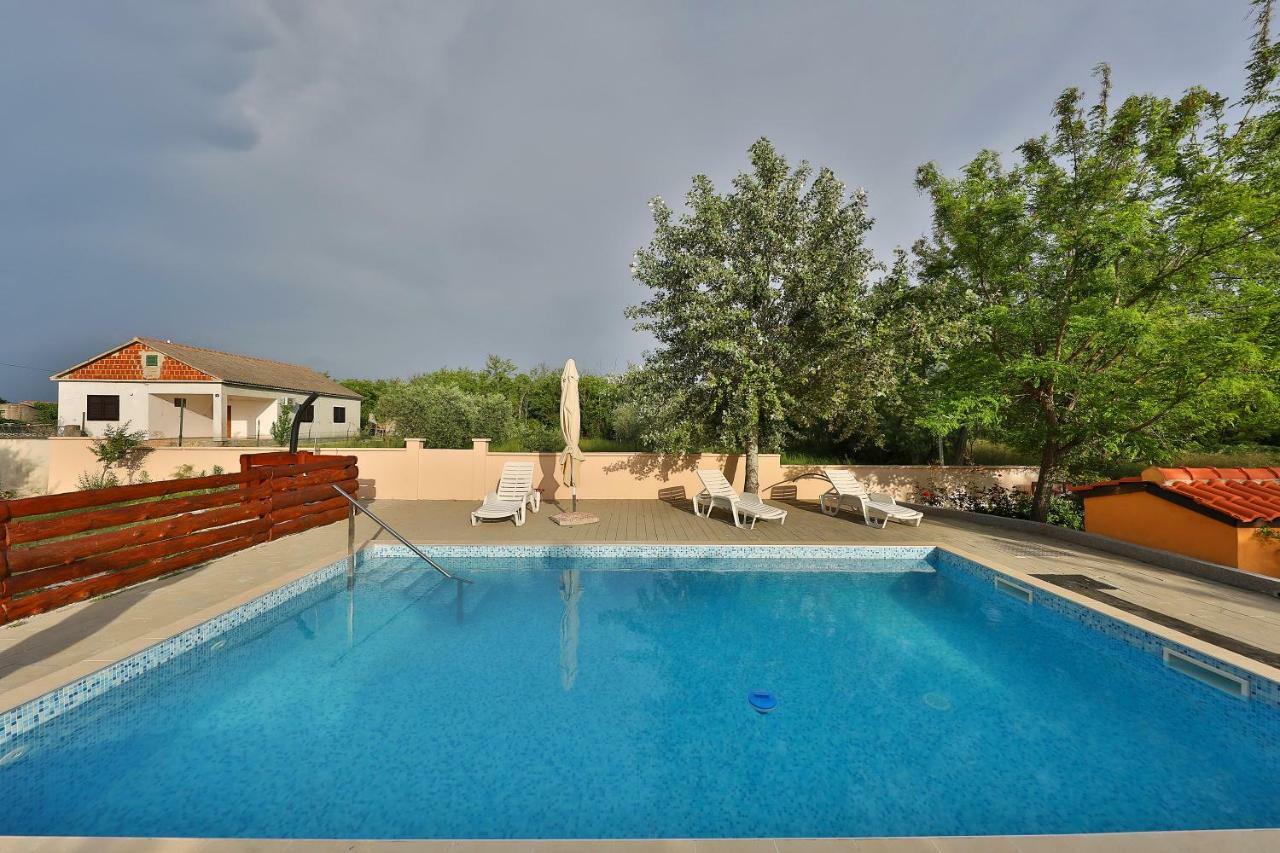 Mobile Home Grbe Nin Exterior foto
